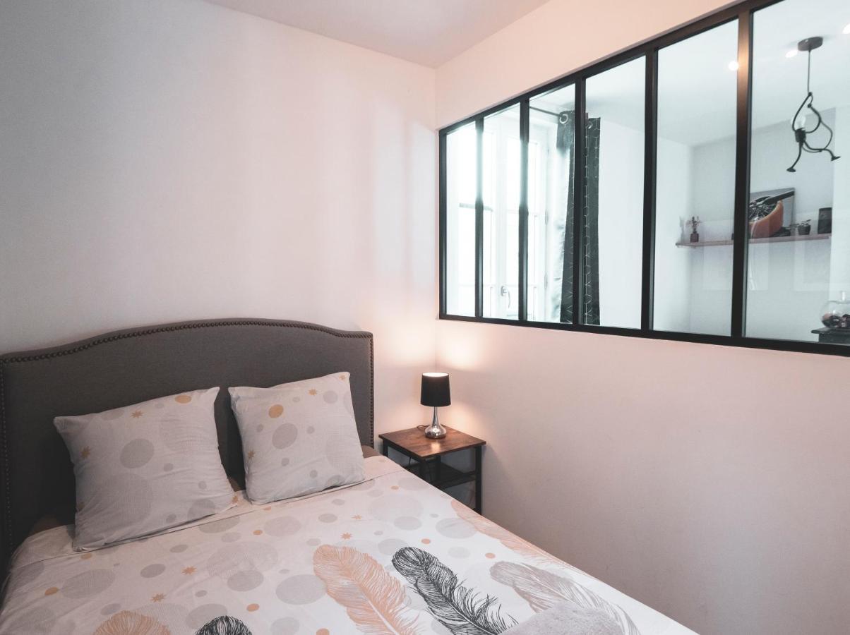 Behind The Glass_Hypercentre Apartment Амбоаз Екстериор снимка